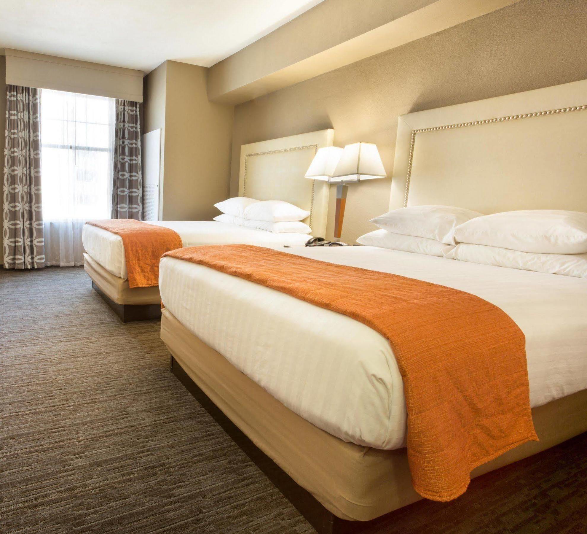 Drury Inn & Suites San Antonio North Stone Oak Eksteriør bilde
